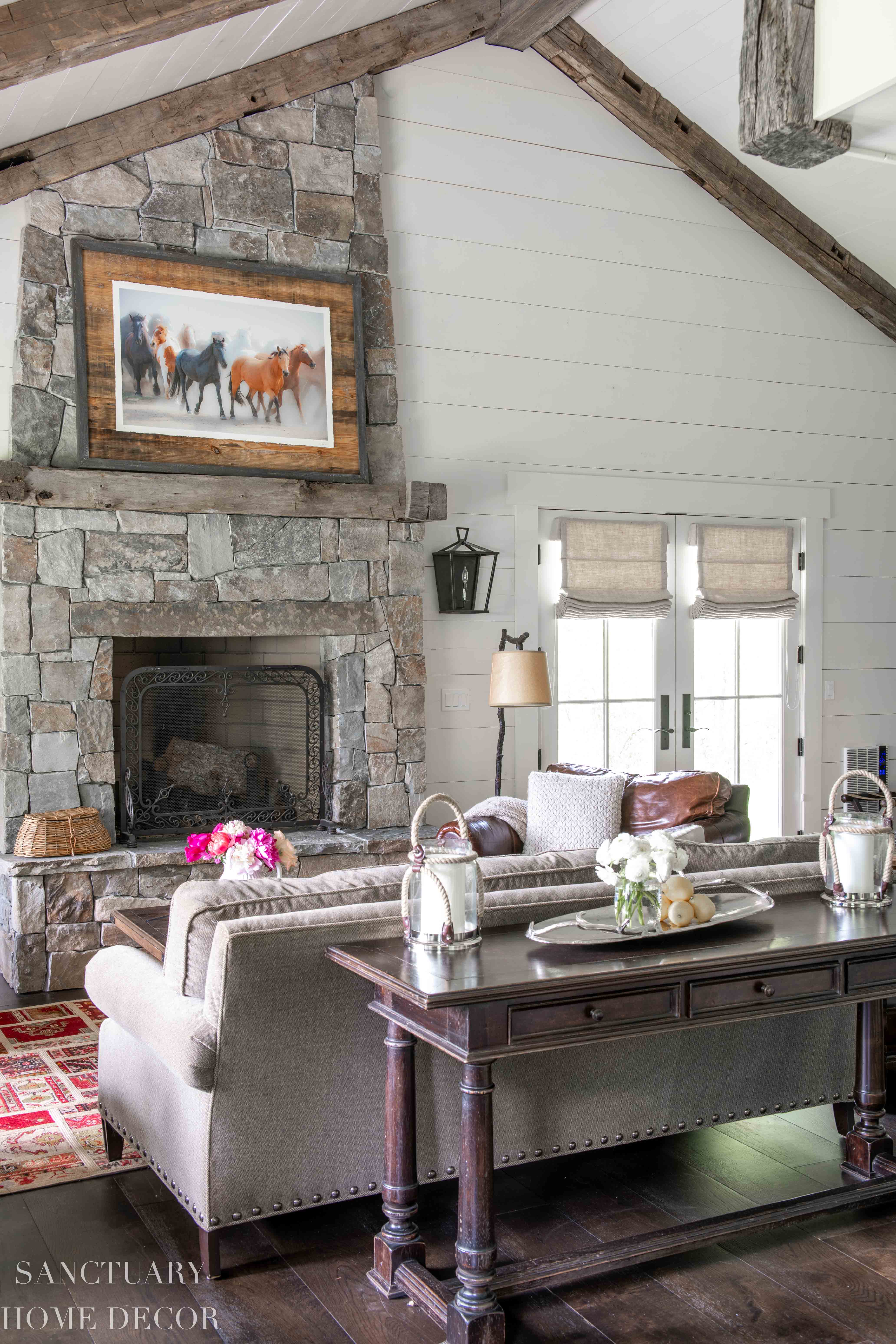 Honeymoon Cabin Fireplace